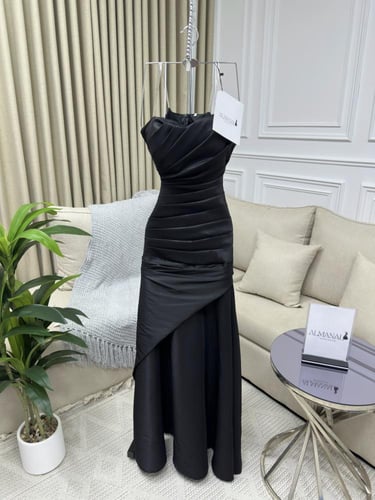 فستان لمار اسود