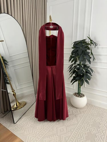 فستان شتوي عودي جوخ مع تفته استرتش