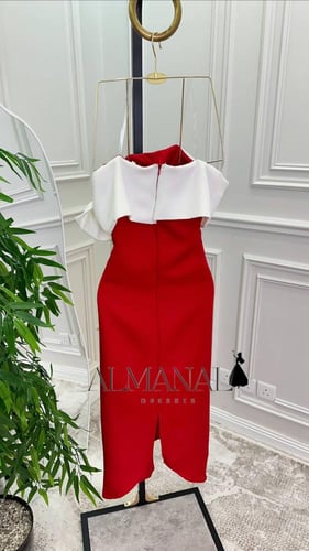 ناعم كريب باربي أحمر بكتف ساقط ووشاح أبيض طويل مع...