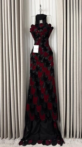 فستان سهره شتوي مخمل مع شال