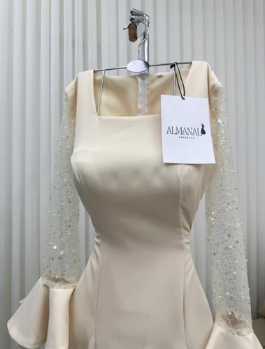 فستان ناعم بيج