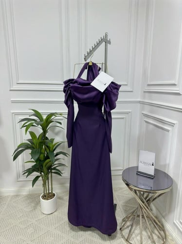 فستان باربي مخمل