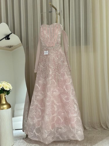 فستان سهره بينك كلفه تطريز