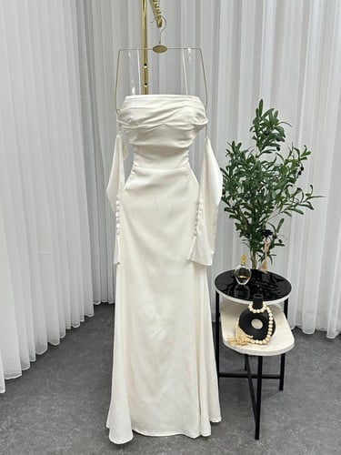 فستان ناعم ابيض تفته استرتش