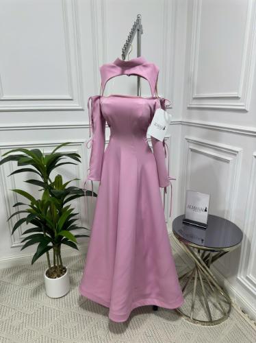 فستان بينك تفته