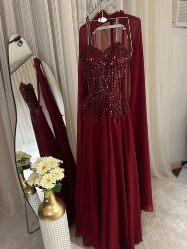 فستان سهره لون عنابي مطرز بترتر