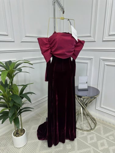 فستان سهره مخمل ذيل شانطون