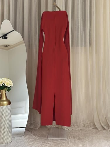 فستان احمر ناعم اكمام طويله شيفون