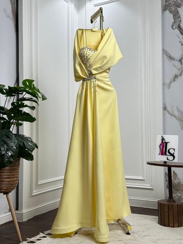 فستان باربي تطريز ليموني