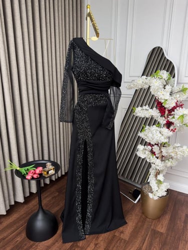 فستان سهره تطريز باربي