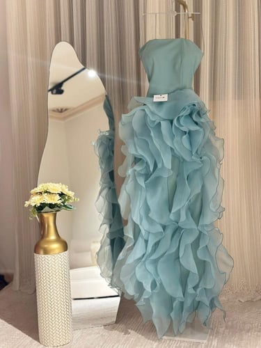 فستان تيفاني صدر كريب باربي وكلوش اورجنزا