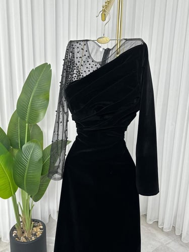 فستان جوخ تل