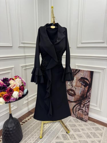 فستان باربي تطريز يدوي لونين