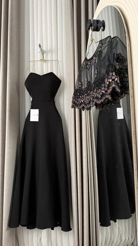 فستان ناعم اسود قطعتين توب مطرز