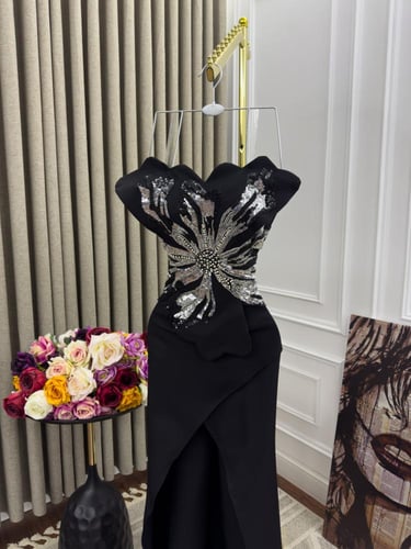 فستان كريب لون أسود