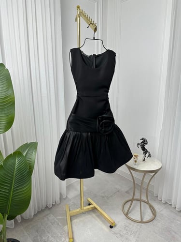 فستان باربي شانطون كسرات