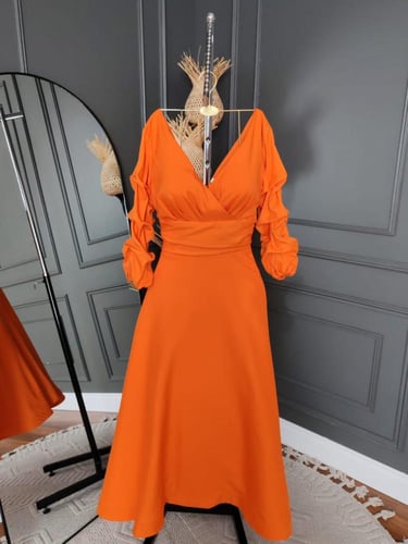 فستان ناعم ميد اورنج