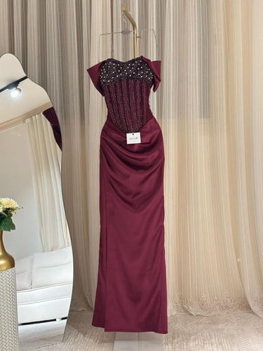 فستان سهره كورسيه تفته مع دانتيل تطريز