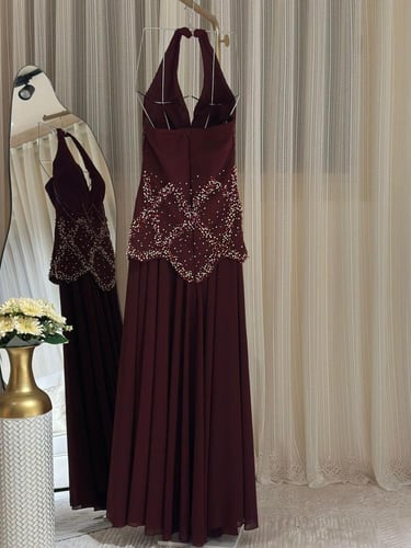 فستان ناعم عودي شيفون مطرز لؤلؤ