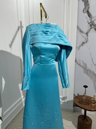 فستان ميكادو تطريز