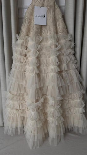 فستان سهره كلوش تل طبقات