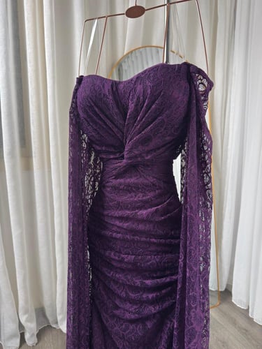 فستان ناعم دانتيل اكمام