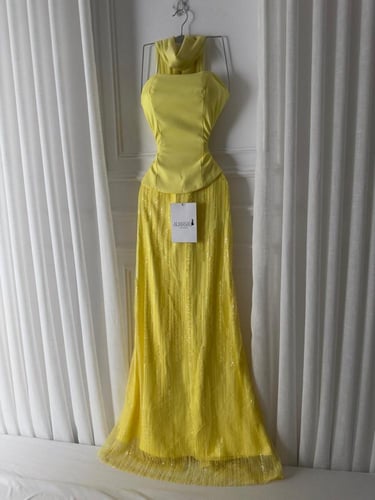 فستان سهره اصفر مع شال