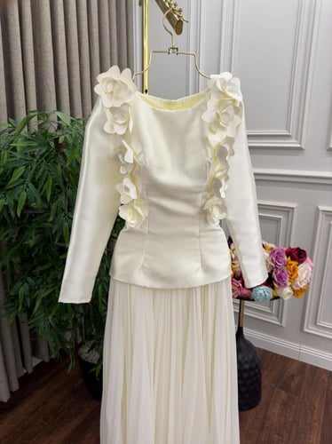 فستان ناعم سكري