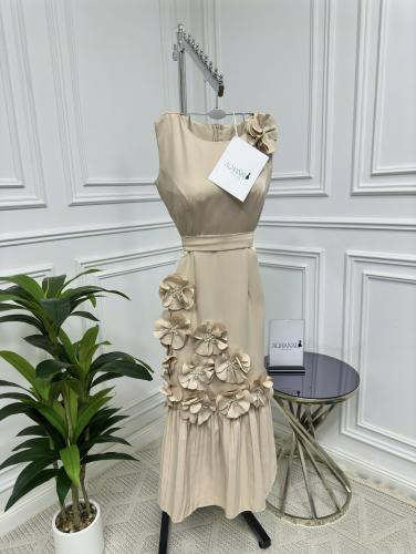 فستان ناعم بيج مورد