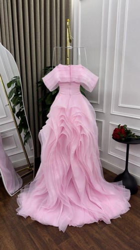 فستان سهره اوف شولدر كريب باربي وذيل اورجنزه