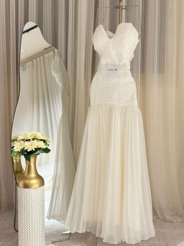 فستان ناعم ابيض توب