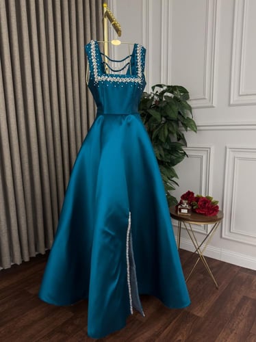 فستان خامه ميكادو تطريز يدوي