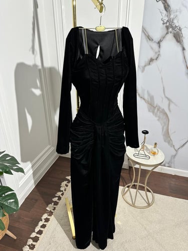 مخمل كوري كورسيه