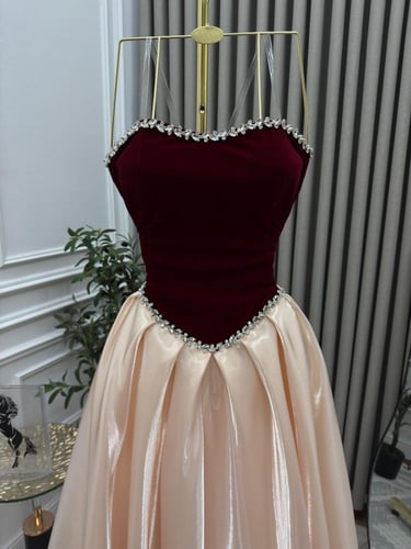 فستان توب شتوي ناعم برغندي كلوش بيج