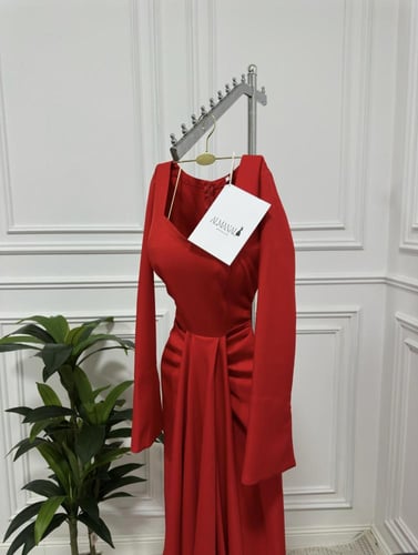 فستان ناعم احمر