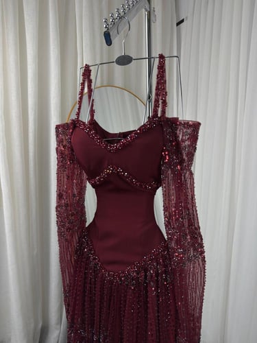 فستان باربي مطرز كلفه تطريز خرز