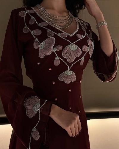 فستان ناعم تطريز يدوي
