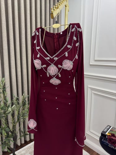 فستان ناعم تطريز يدوي