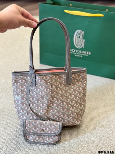Goyard bag