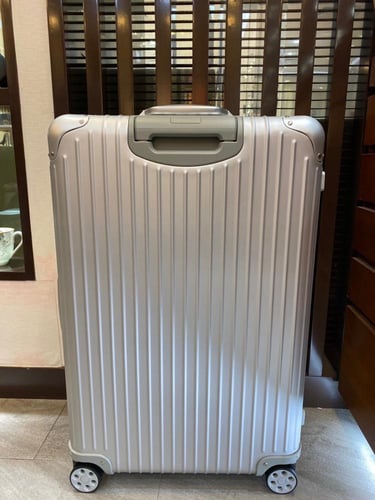 RIMOWA bag