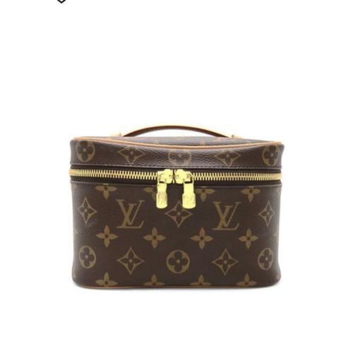 Lv makup bag