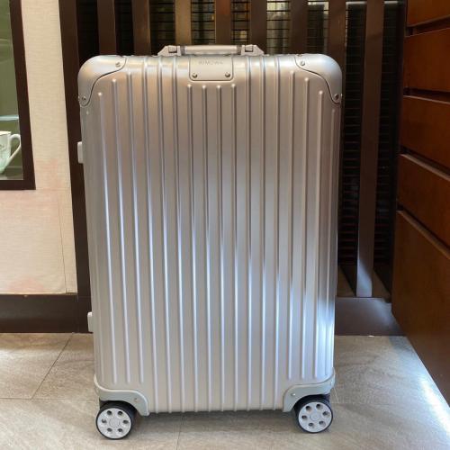 RIMOWA bag