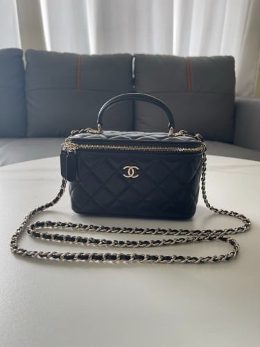 Chanel bag silver 5A