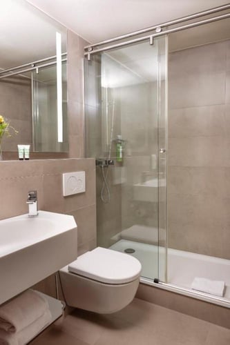 رحلة الى سويسرا