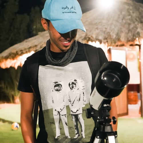 السفر إلى القمر