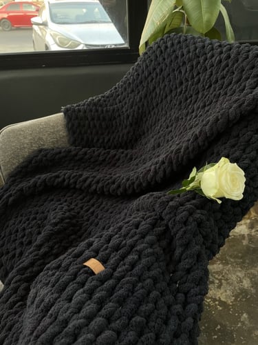 بطانية 80*145 بخيوط بوفي