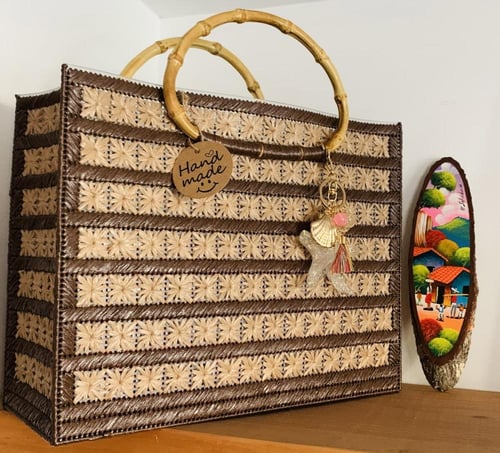 شبك كنفاه ( كانفاس) بلاستيك للتطريز والأشغال اليدو...