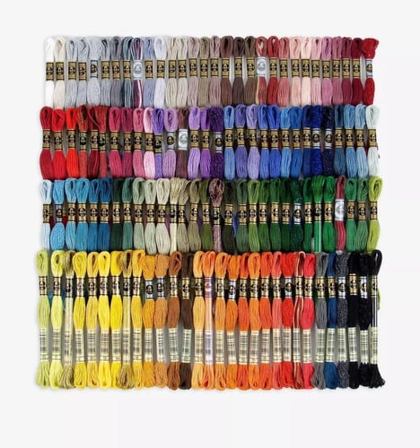 خيوط مولونيه 742 DMC