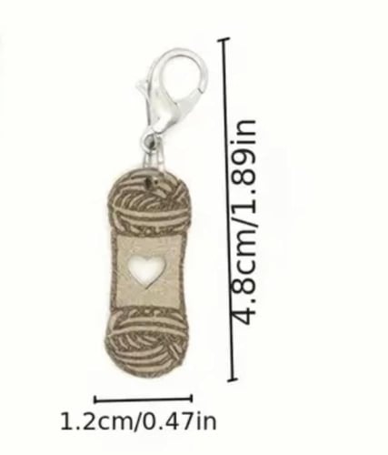 علاقة مفاتيح بشكل بكرة خيط – لمسة كروشيهية من القل...