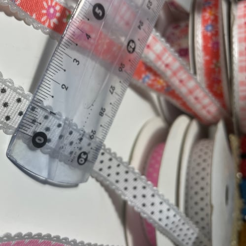 شرائط ملونه